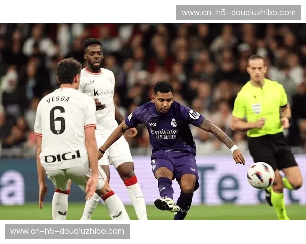 铁血巴斯克碰撞东欧魅影：当毕尔巴鄂遇见布加勒斯特，谁才是绿茵场上的终极信仰？